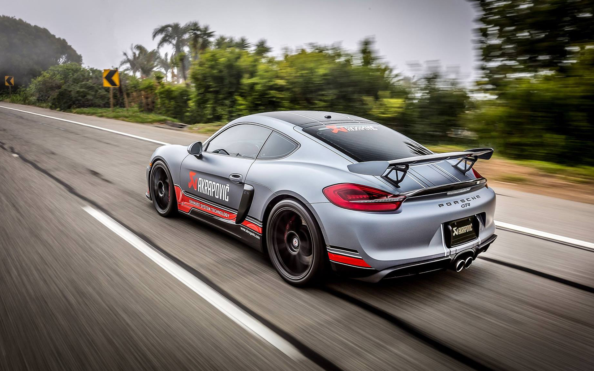 Akrapovic – SpeedStreet